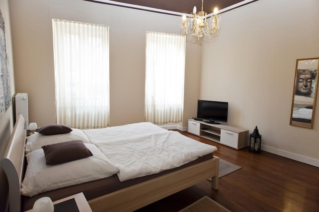 شقة Ferienhaus Arianna ترابن ترارباخ الغرفة الصورة